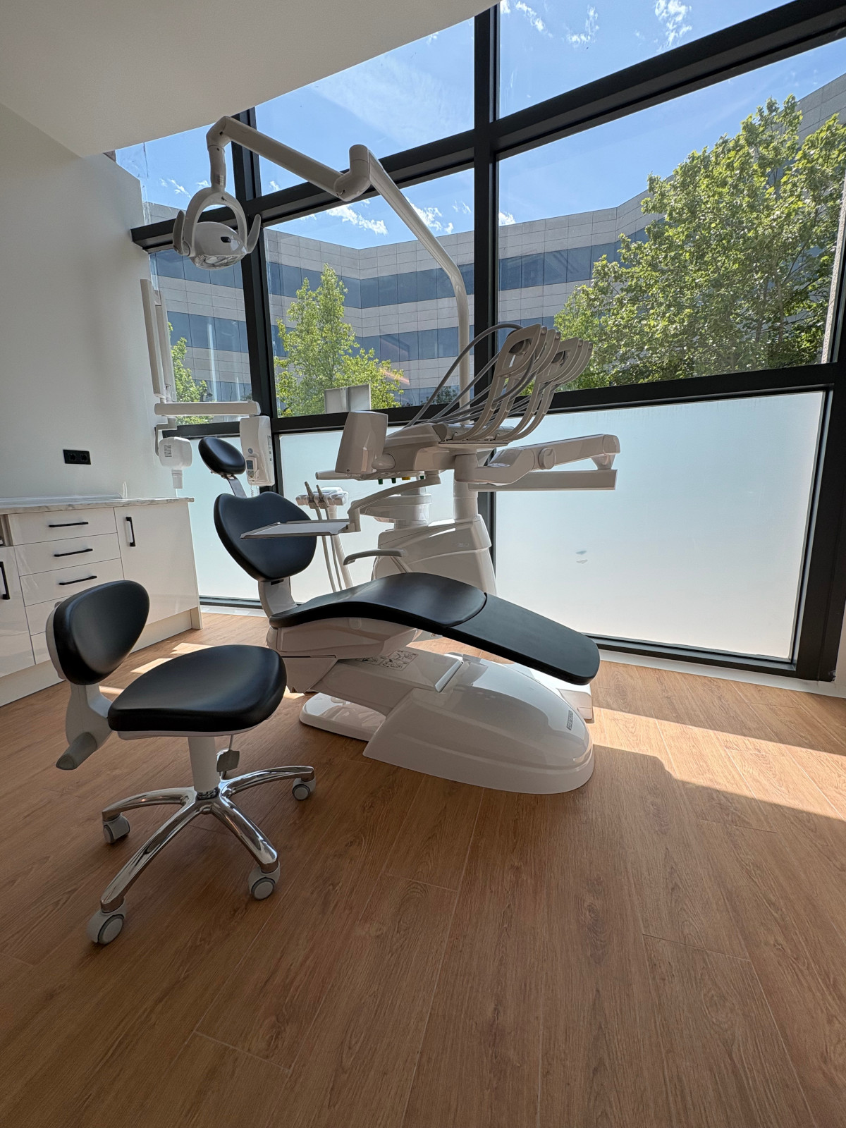 Equipo profesional en clínica dental de Alcobendas, Madrid
