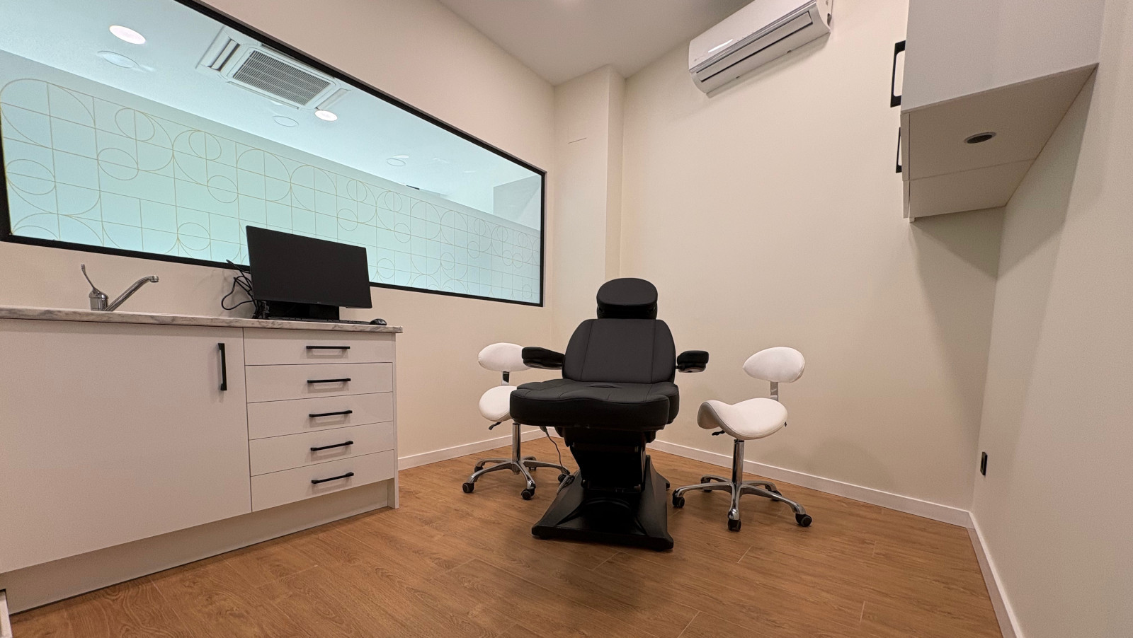 Equipo de dentistas en clínica dental Soto de la Moraleja